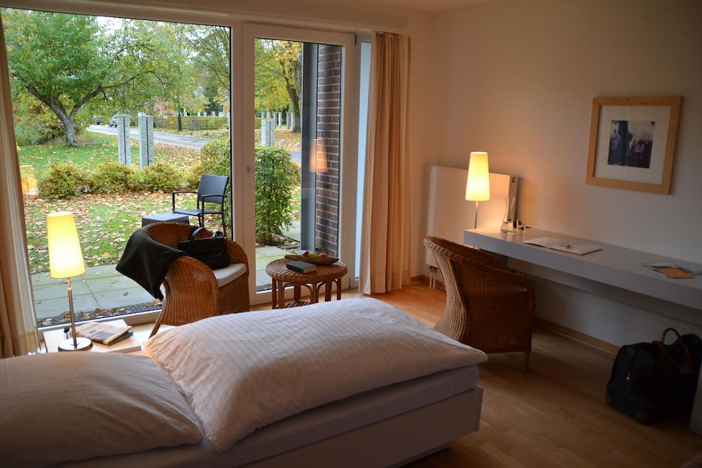 Christian Jensen Kolleg Und Gaestehaeuser Breklum Chambre photo